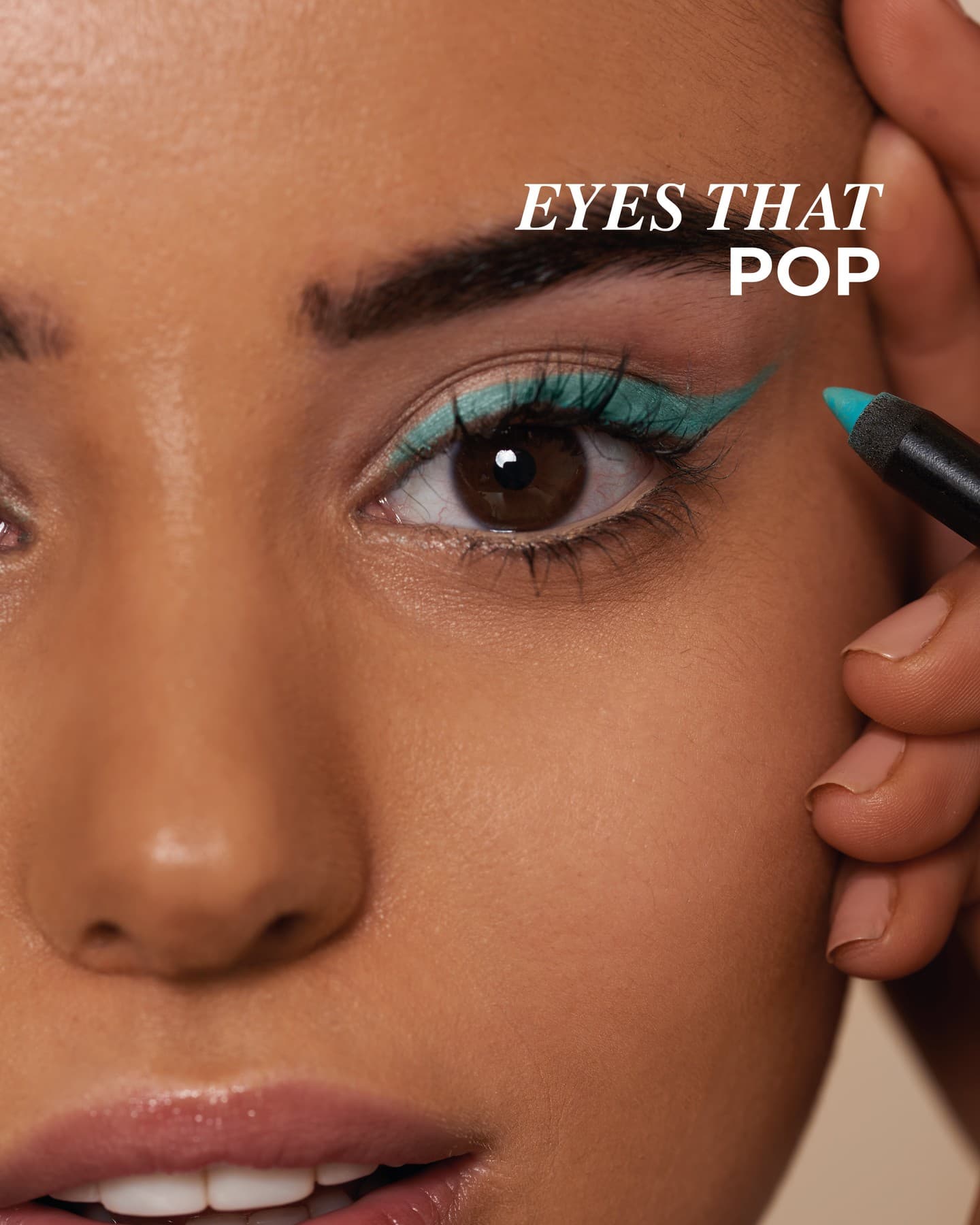 Eyes that pop with teal eyeliner