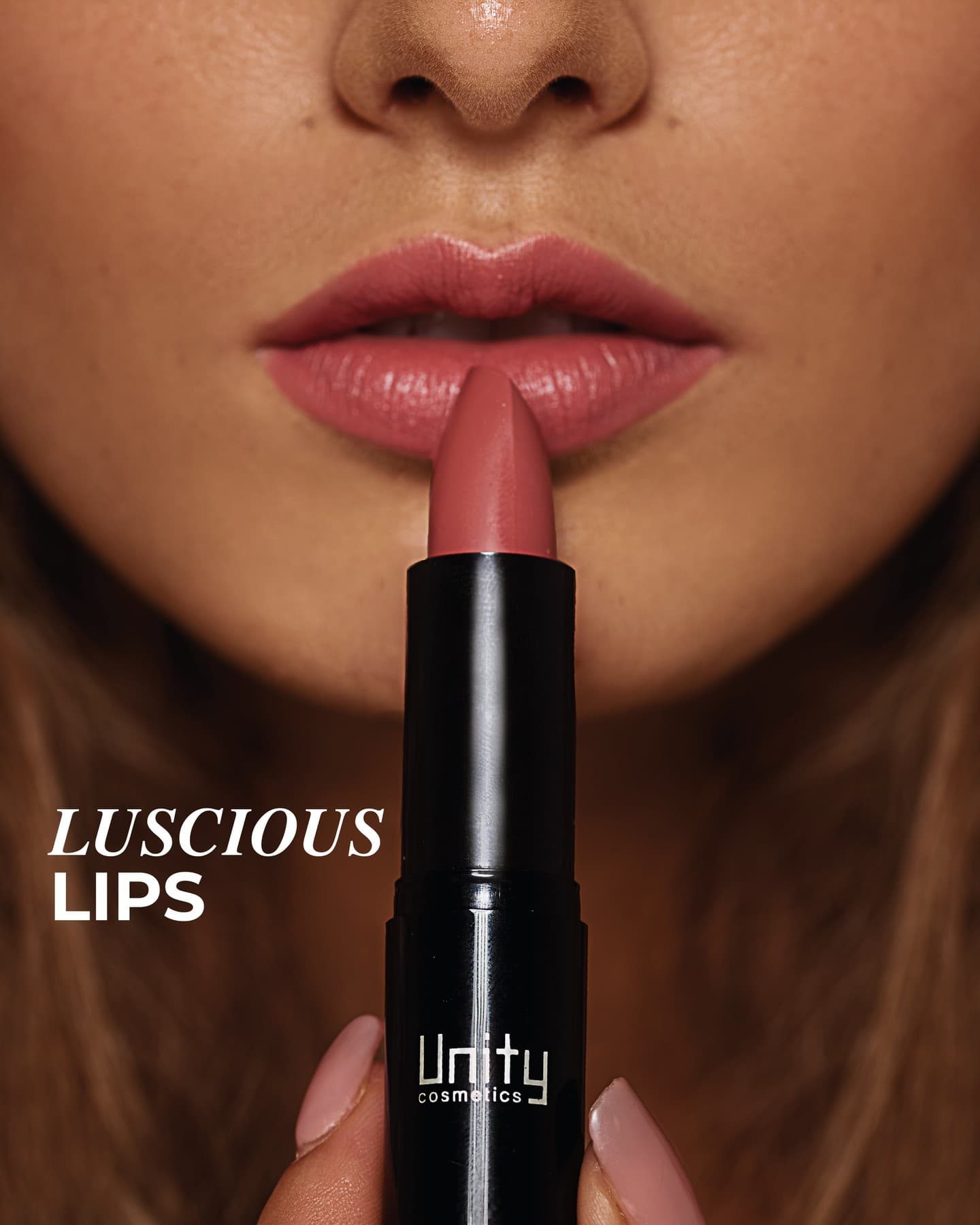 Luscious lips met Unity lipstick