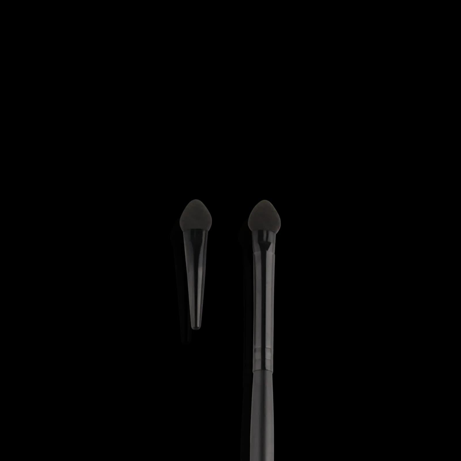Eyeshadow applicator | plus 3